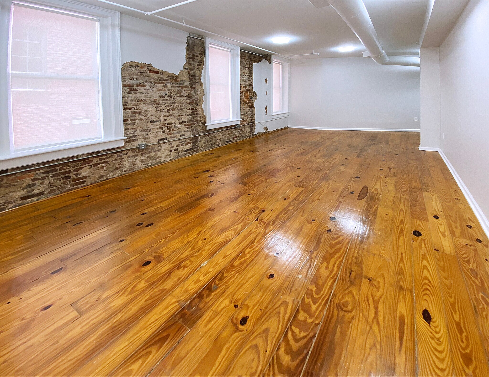 Building Photo - 89 Fairlie St NW