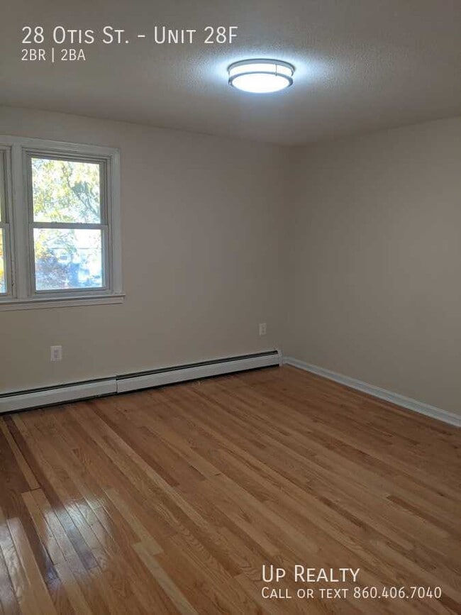 Building Photo - 28 Otis St