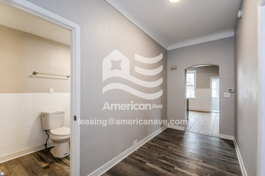 Building Photo - 929 Fillmore St