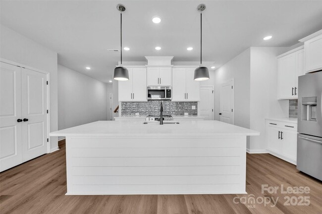 Building Photo - 153 Halite Ln