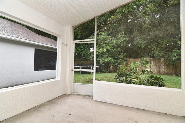Building Photo - 109 Holloway Ct