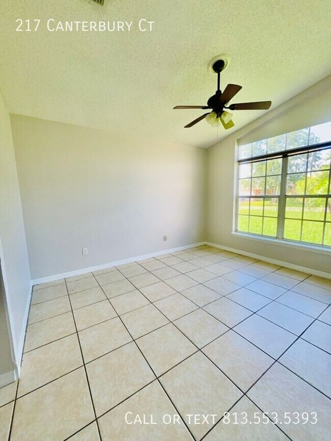 Building Photo - 217 Canterbury Ct