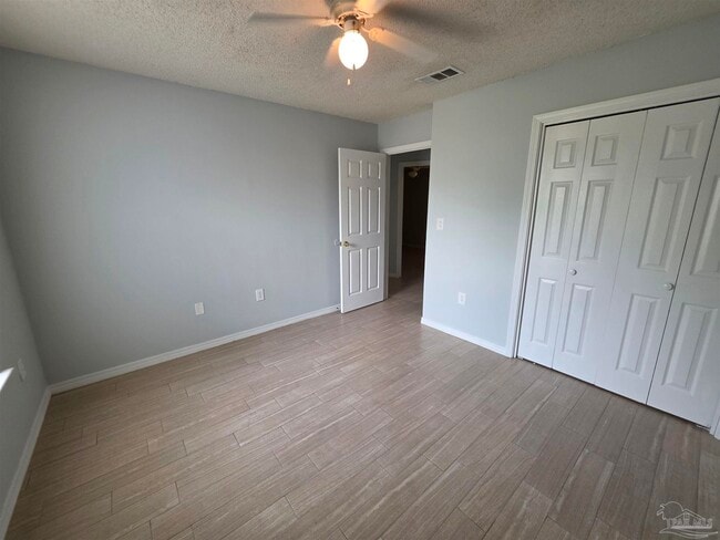 Building Photo - 2111 Karlburg Dr