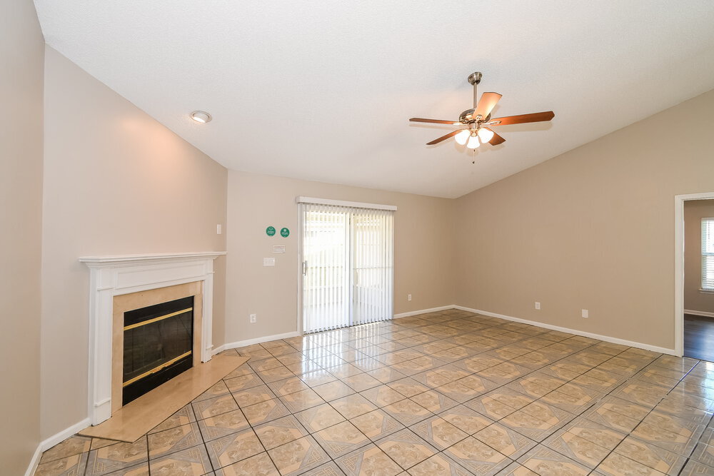 Building Photo - 6709 Gentle Oaks Dr N
