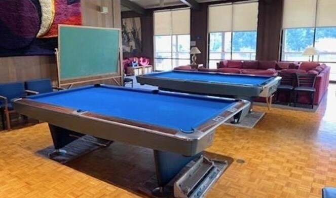 Building Photo - 6 Commodore Dr