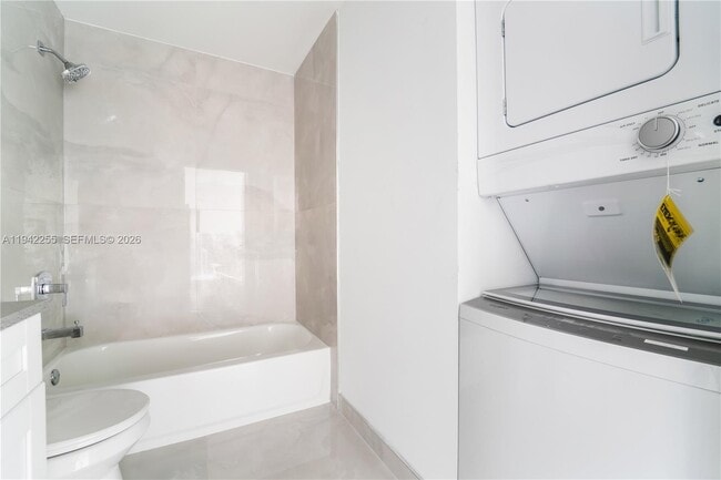 Building Photo - 1165 NW 8th Ave