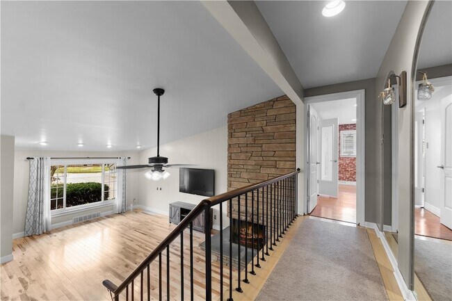 Building Photo - 1274 Folkstone Dr