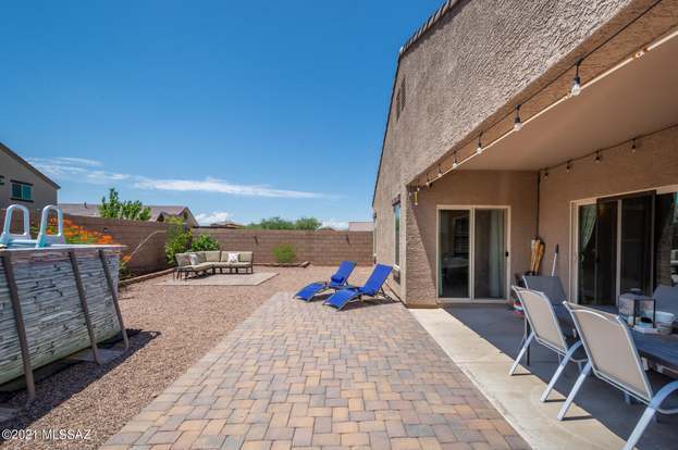 Building Photo - 9017 W Rolling Springs Dr