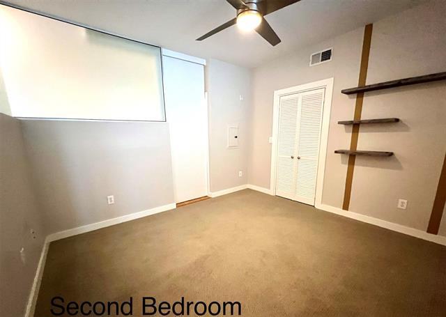 Building Photo - 4040 N Hall St