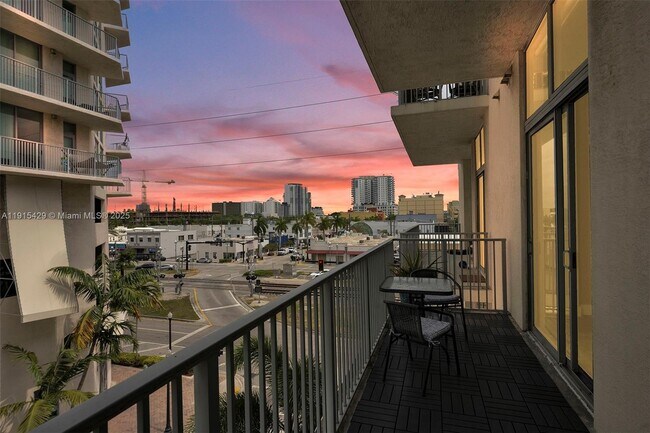 Building Photo - 2100 Van Buren St