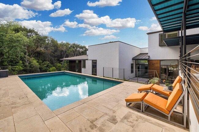Building Photo - 5613 Clarion Cove