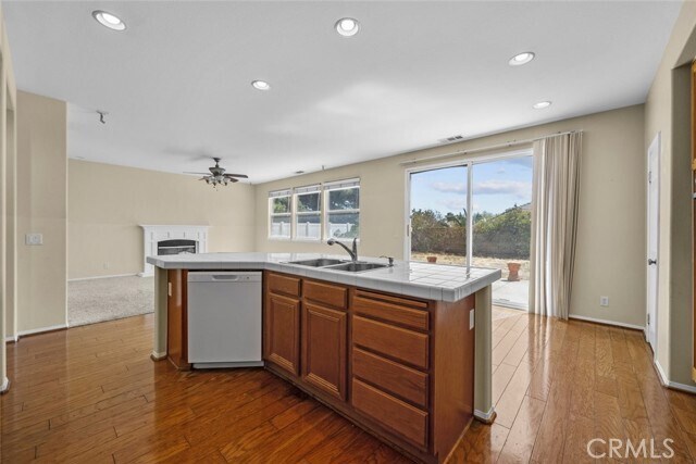 Building Photo - 42302 Sunnyslope Dr