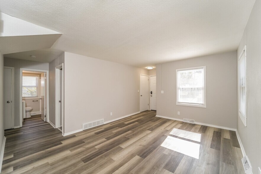 Building Photo - 1513 Geneva St