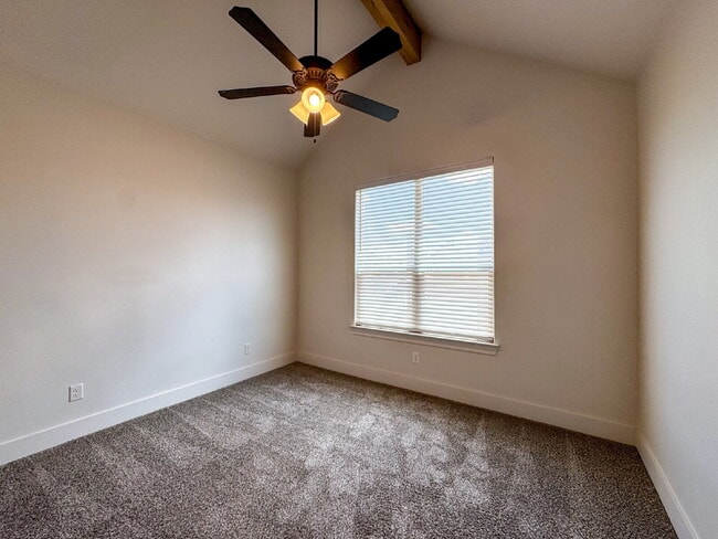 Building Photo - 3-bedroom in Cooper ISD!