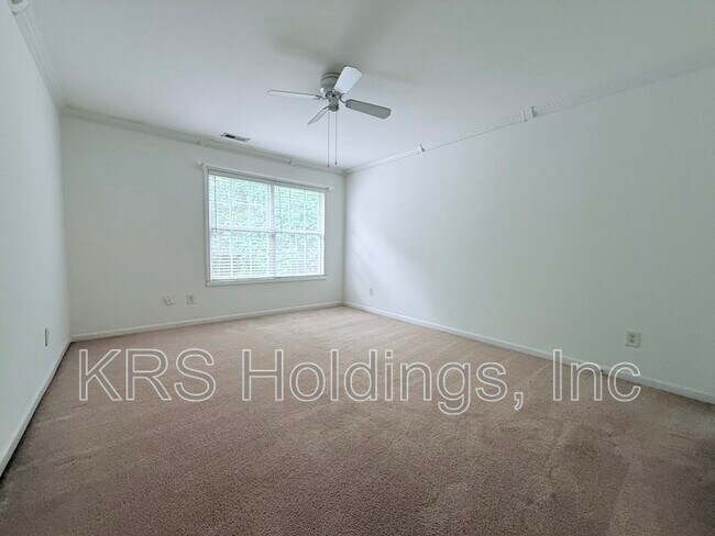 Building Photo - 1904 Beckwood Ct