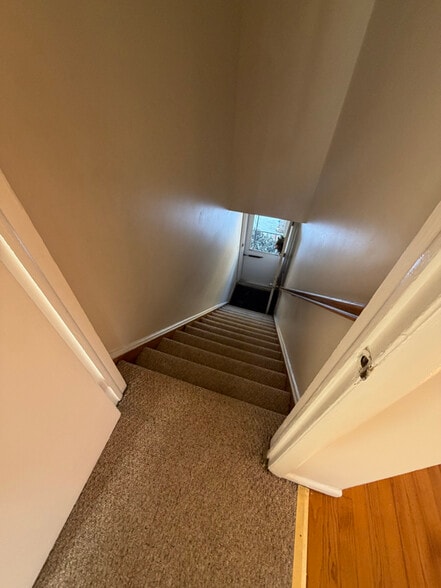 Building Photo - 40 Wall St