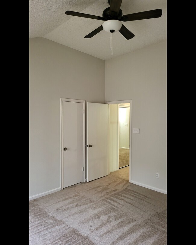 Building Photo - 5810 Twisted Pine Court