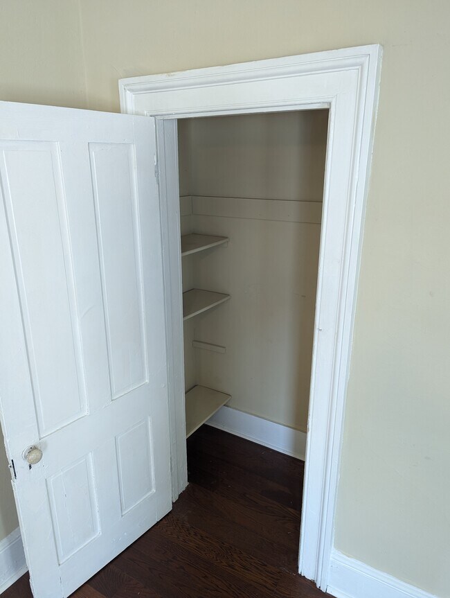 Building Photo - 52 Terrace St