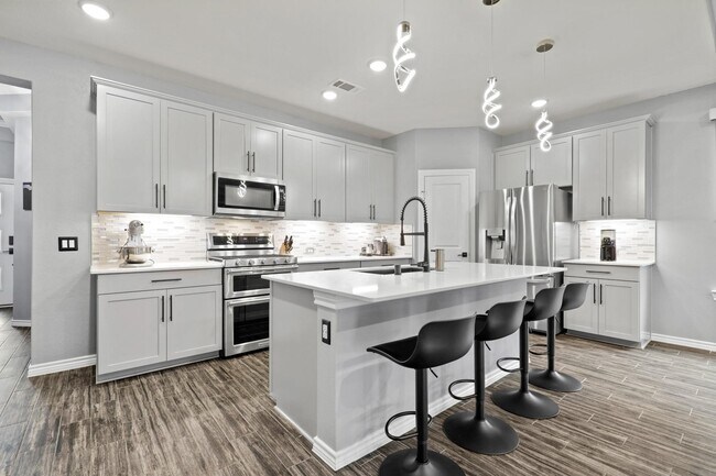 Building Photo - 11631 Darby Chase Trl