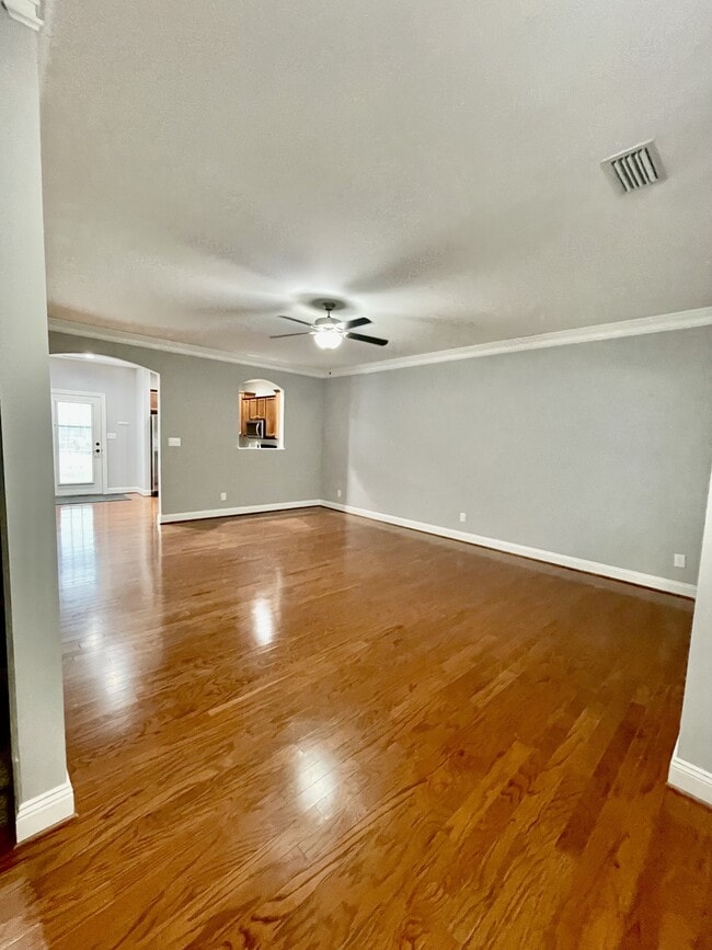 Building Photo - 518 Capstone Dr