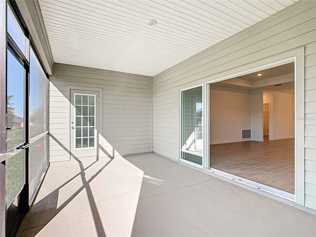 Building Photo - 19432 SW 78th Pl