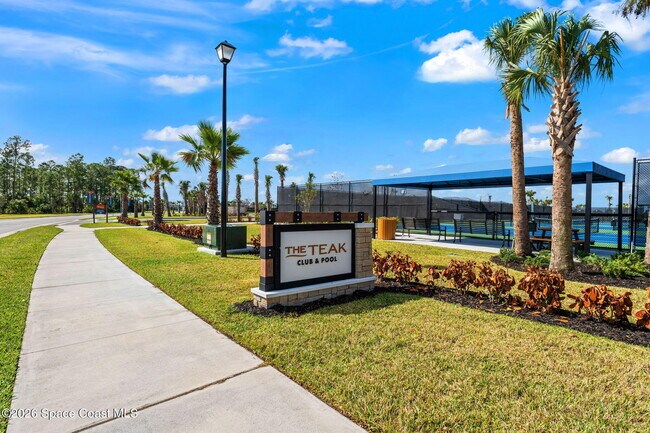 Building Photo - 1464 Island Ave NW