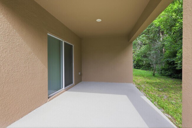 Building Photo - 1732 Shadow Trce Wy