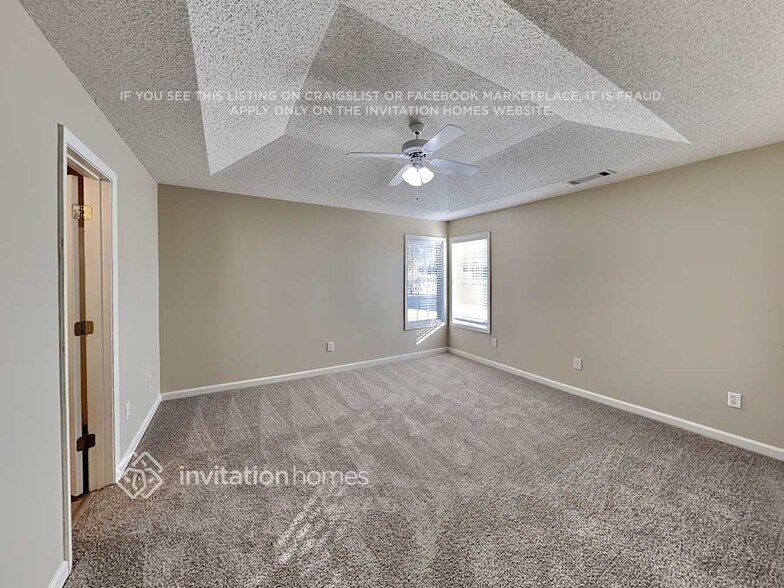 Building Photo - 1606 Madison Dr