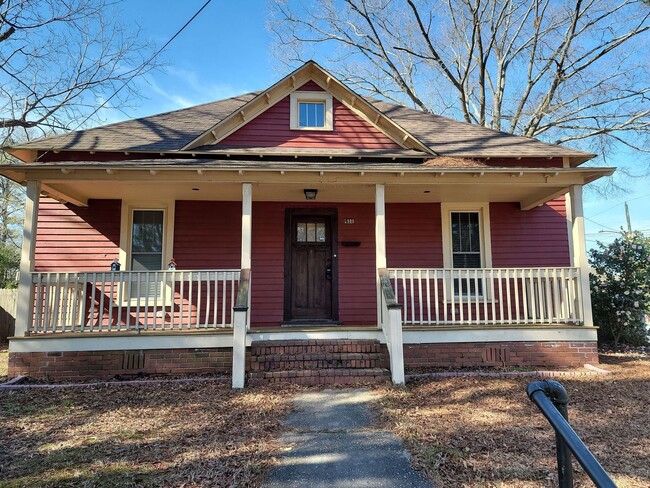 Building Photo - Coming Soon- Charming 2-Bedroom Home in Sanford