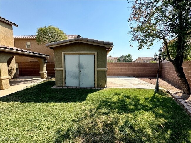 Building Photo - 6509 Chatterer St
