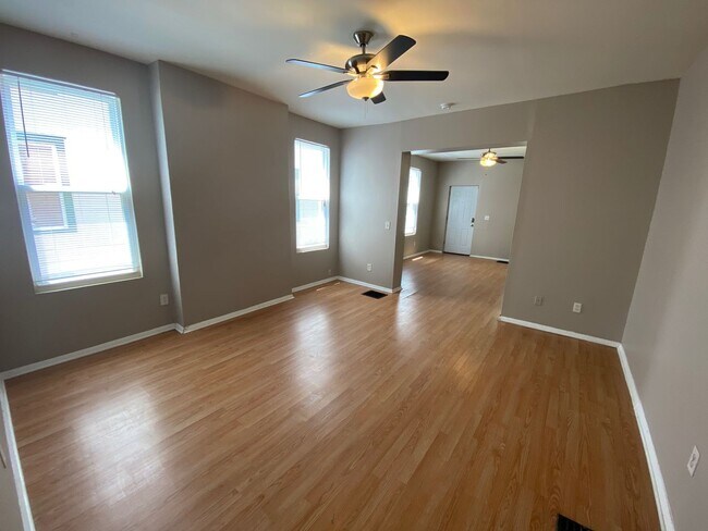 Building Photo - 1444 Hunter Ave
