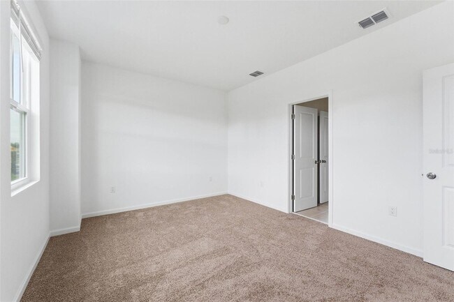 Building Photo - 2462 Celebration Blvd