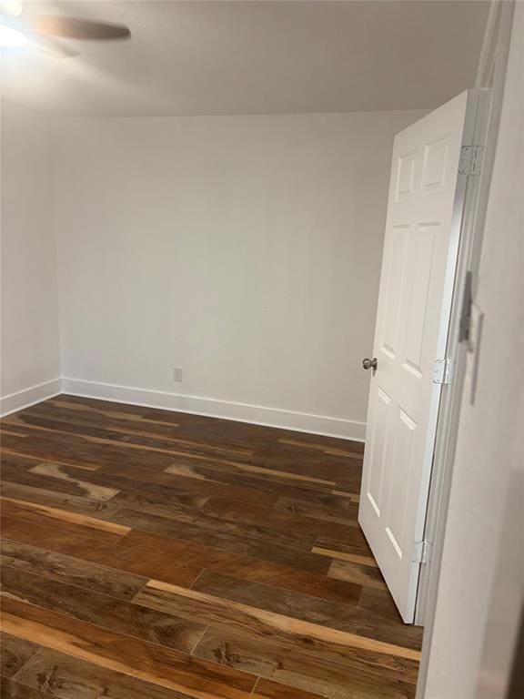 Building Photo - 6043 Lyndhurst Dr