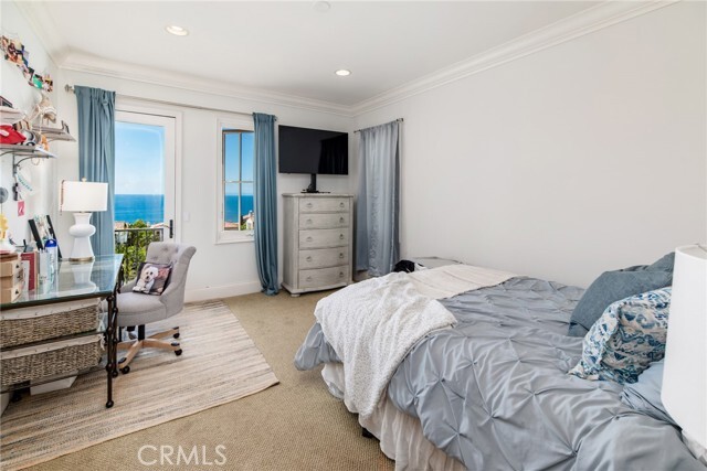 Building Photo - 26 Tasman Sea