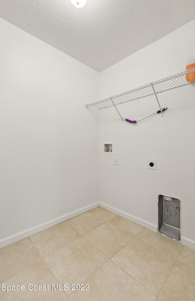 Building Photo - 4637 Amaca Bay Ln