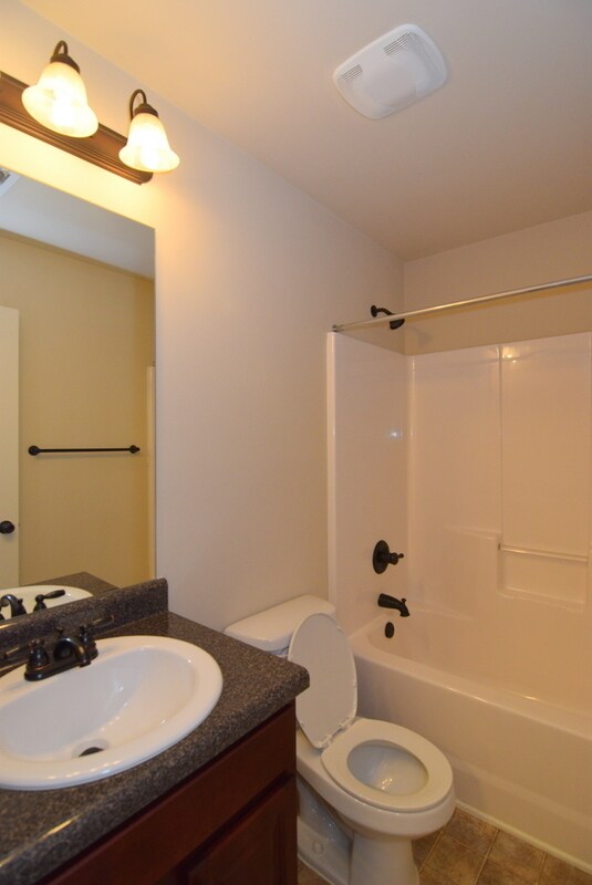 Building Photo - Huge 5 Bed/4 Bath Home Near Ft. Gordon