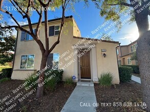 Building Photo - 2 BR 2.5 BA Condo located in The Paseos at...