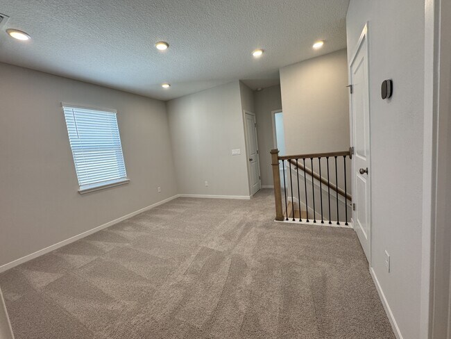 Building Photo - 96430 Stillpoint Wy