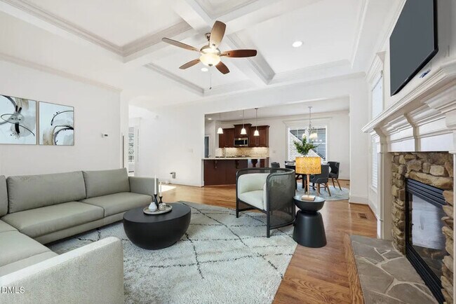 Building Photo - Lease OR Lease to Own