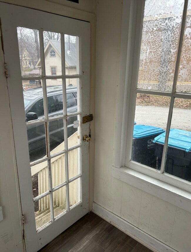 Mudroom - 27 Upper Welden St