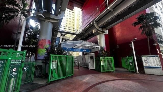 Building Photo - 133 NE 2nd Ave