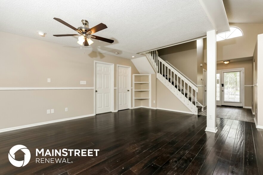 Primary Photo - 2760 Grantham Ct