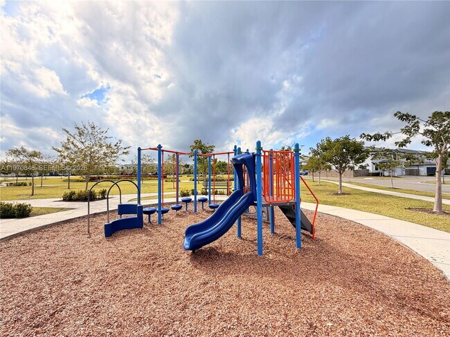 Building Photo - 28706 SW 132nd Ct