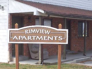 Building Photo - Rimview Apartments