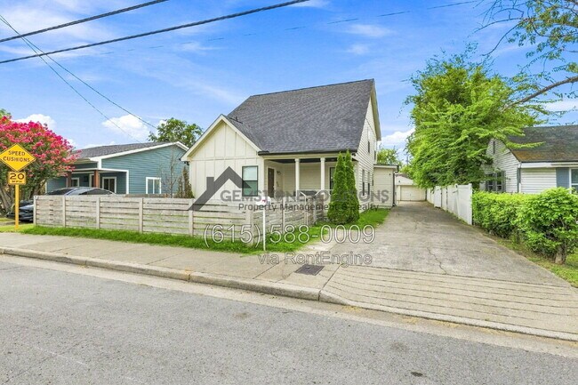 Building Photo - 1516 23rd Ave N