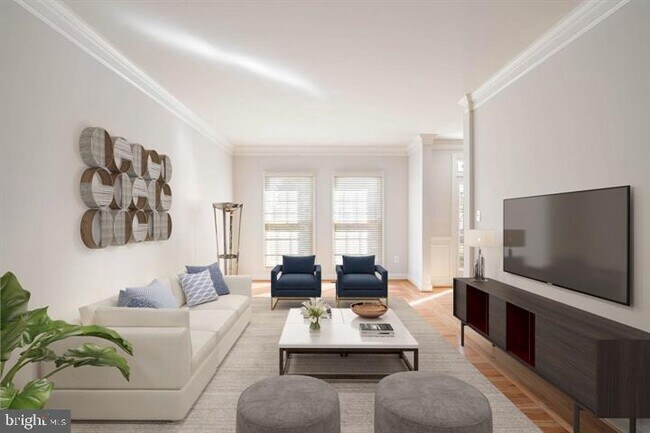 Building Photo - 2038 Madrillon Rd