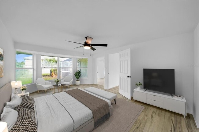 Building Photo - 3307 Pinetree St