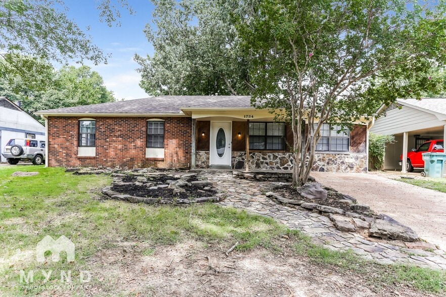 Primary Photo - 1734 Coral Hills Dr
