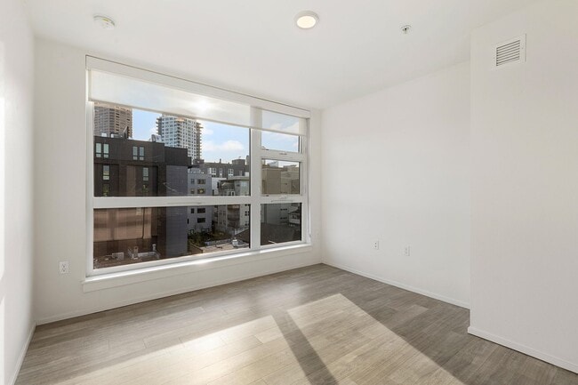 Interior Photo - Pike Flats