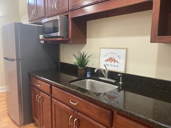 Building Photo - 177 B Marlin Rd